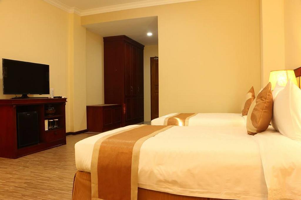 Victoria Palace Hotel Mandalaj Zewnętrze zdjęcie