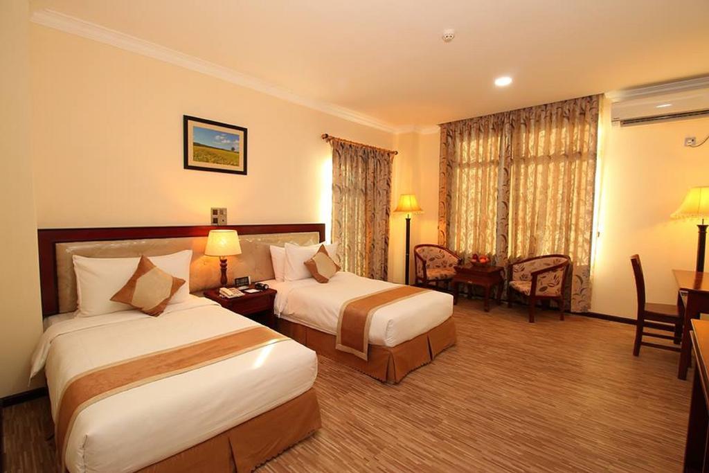 Victoria Palace Hotel Mandalaj Zewnętrze zdjęcie