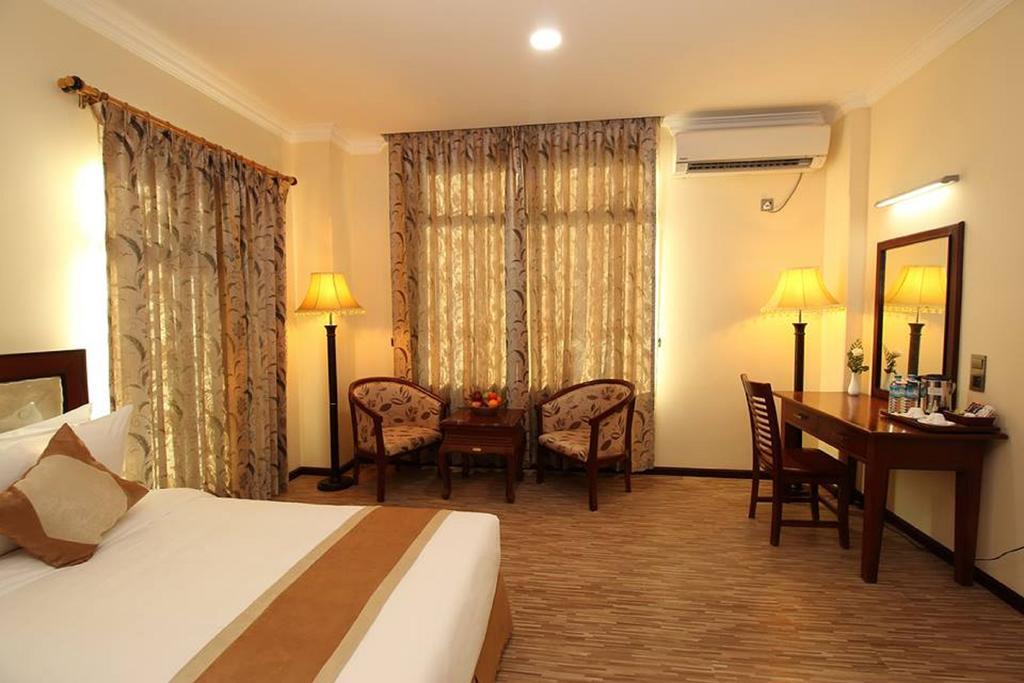 Victoria Palace Hotel Mandalaj Zewnętrze zdjęcie