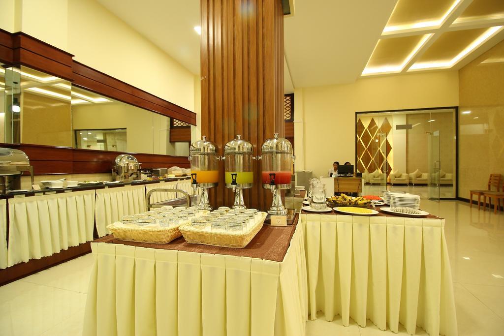 Victoria Palace Hotel Mandalaj Zewnętrze zdjęcie